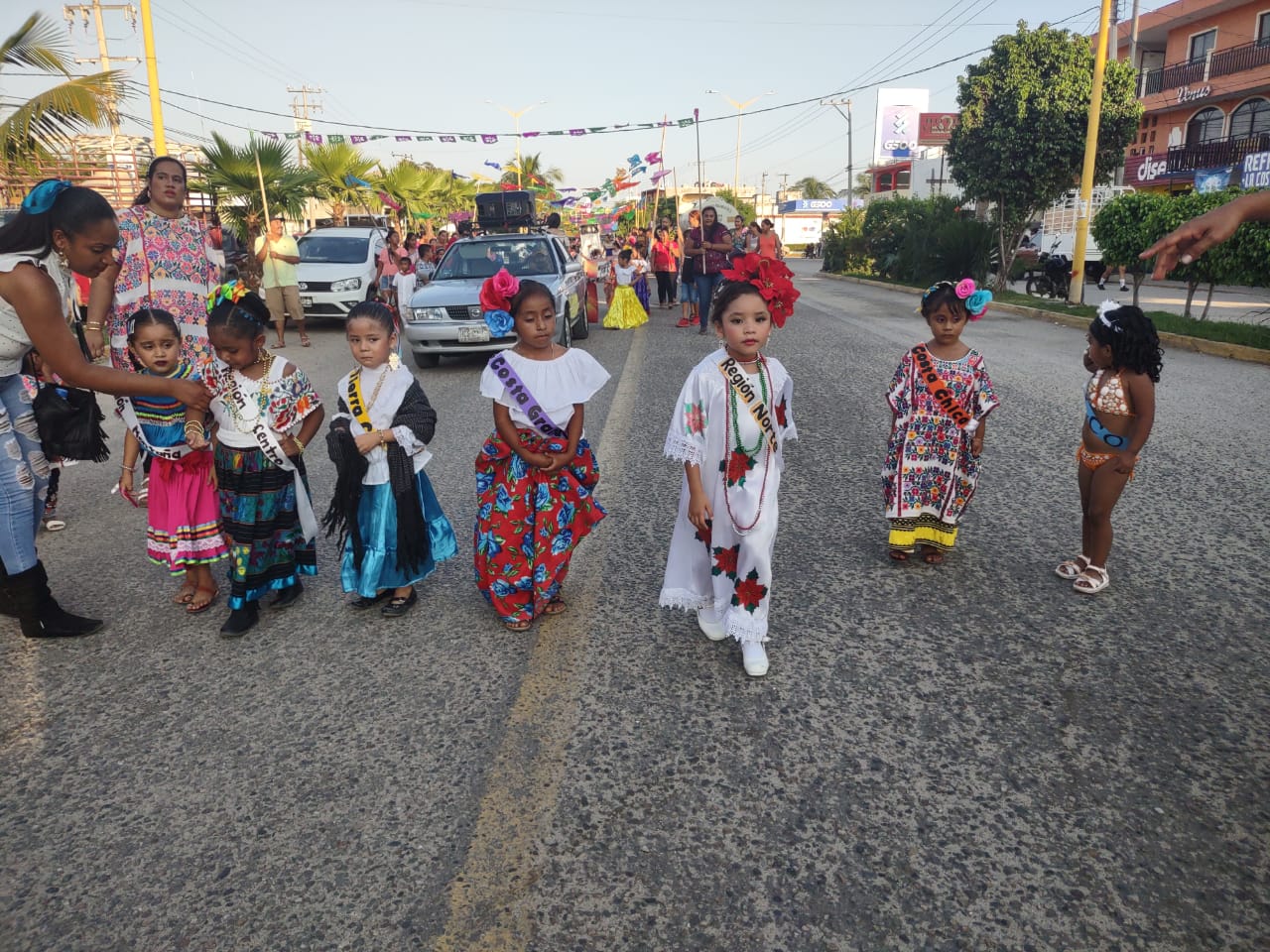 Celebran en Marquelia el 173 aniversario de la creación del Estado de