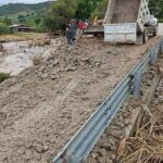 Rehabilitan puente para restablecer comunicación en sierra de Chilpancingo