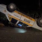 Vuelca taxista de Igualapa en Finca San Isidro