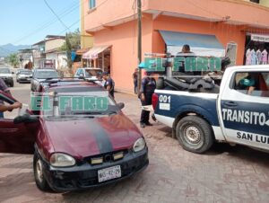 ROJA CHOQUE DE MOTOCICLETA (3)