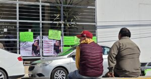 ROJA PROTESTAN FAMILIARES