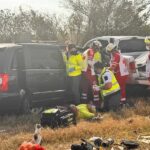 Accidente deja 13 lesionados; 1 bebé y 2 menores entre ellos