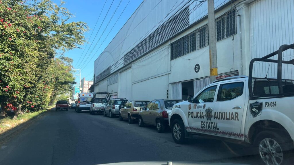 roja el edificio