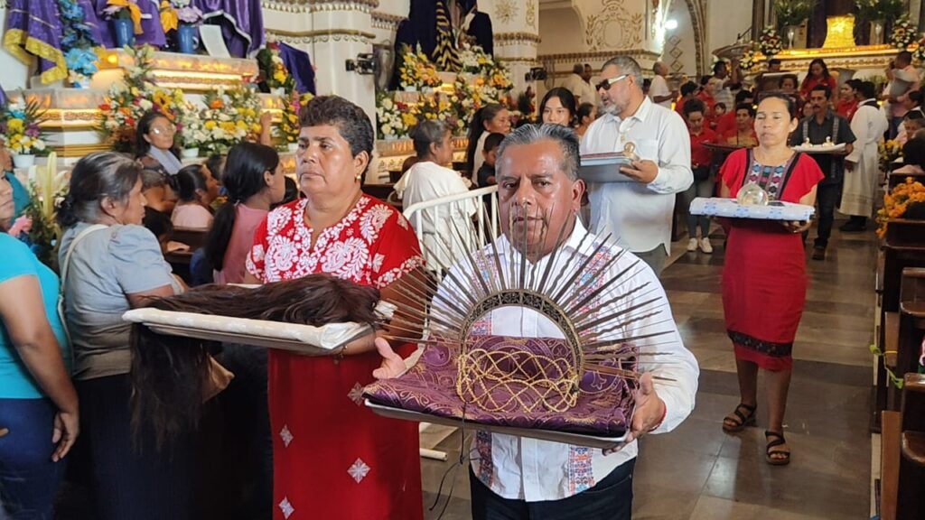 PRINCIPAL DURANTE LA LAVADA DE PLATA (2)