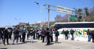 estado bloqueo ayotzinapa (3)